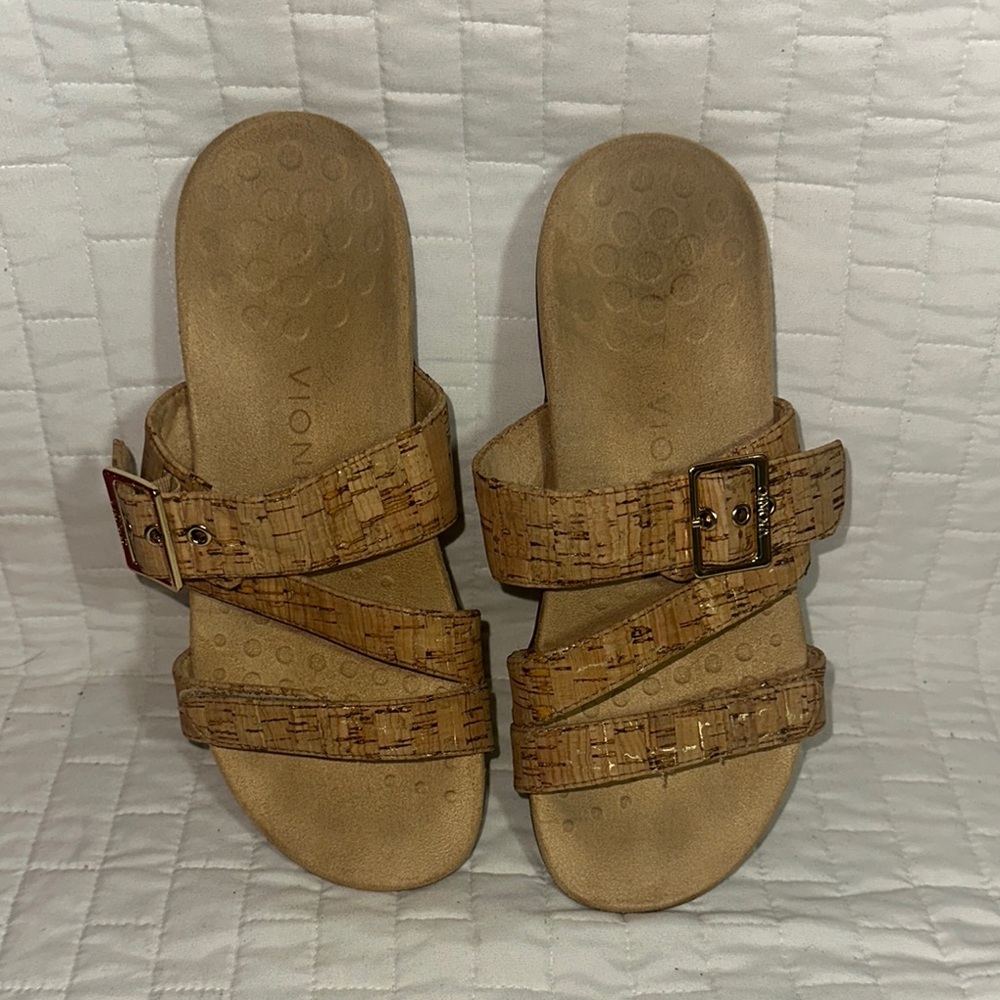 Vionic Skylar Women's Tan Sandals 7